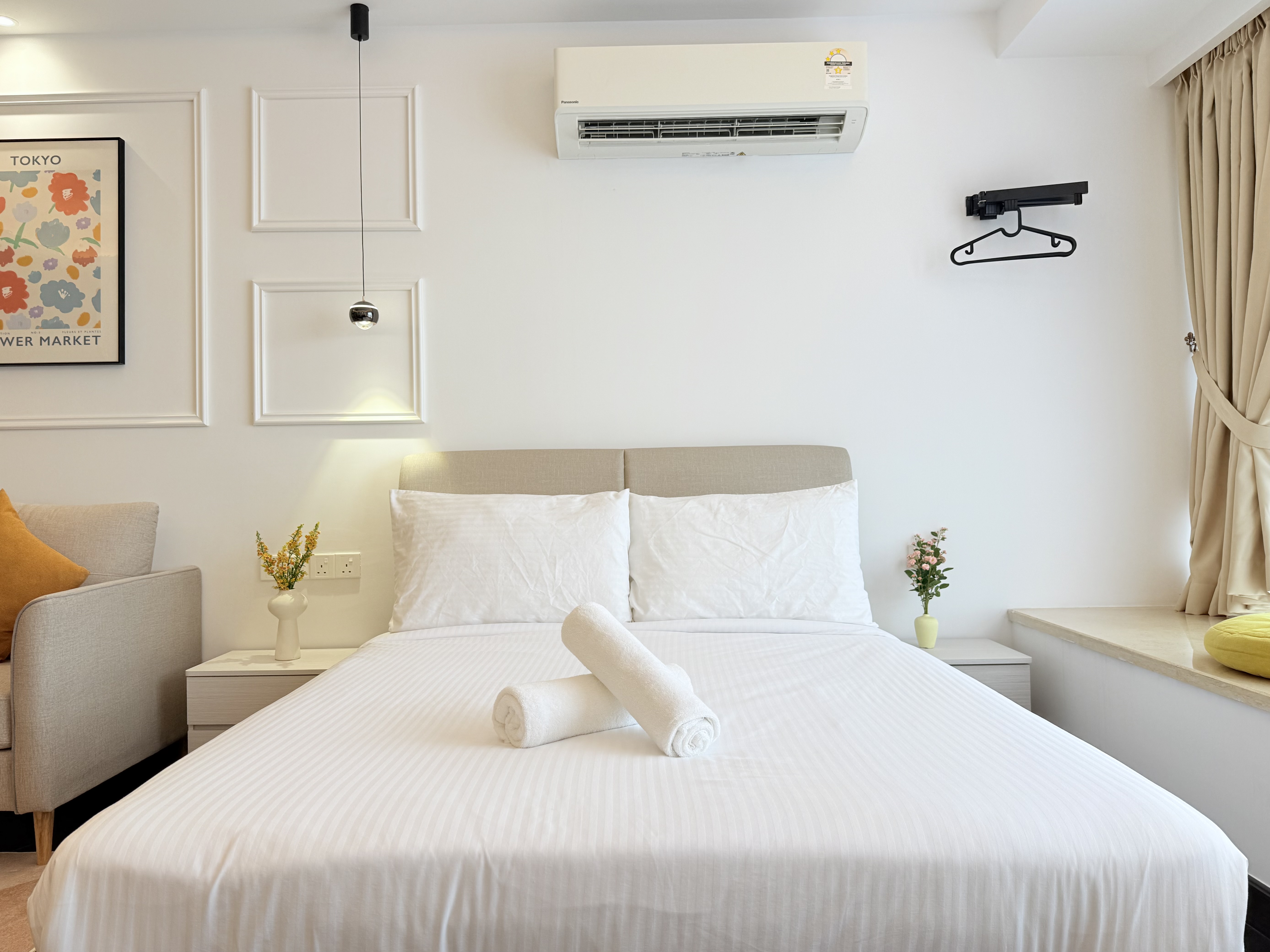 Guest-ready homestay interior managed by ANJU